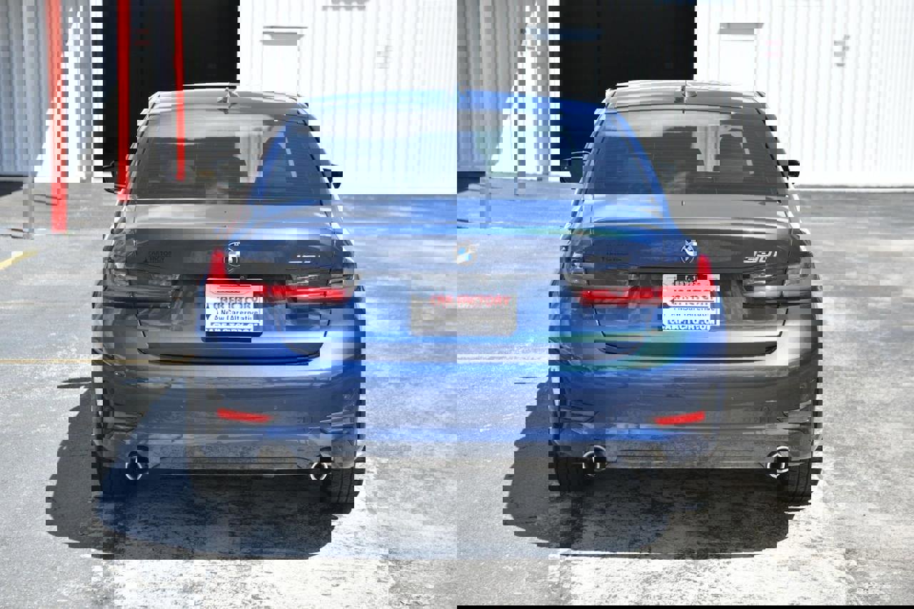 Used 2021 BMW 330i Sedan w/ Convenience Package image 5