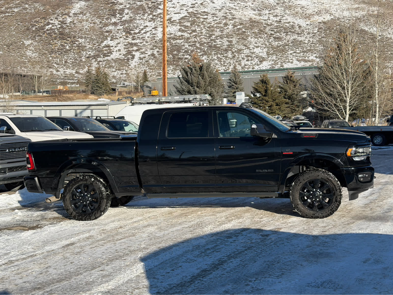 Used 2020 RAM 3500 Limited image 7