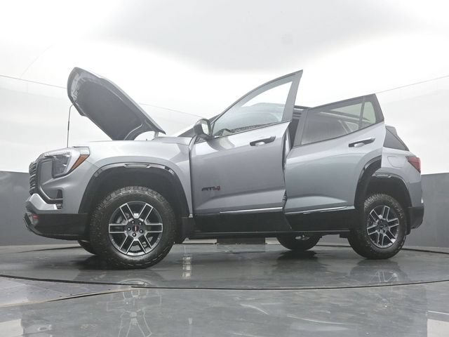 New 2026 GMC Terrain AT4 w/ Technology Package II AWD/4WD image 59