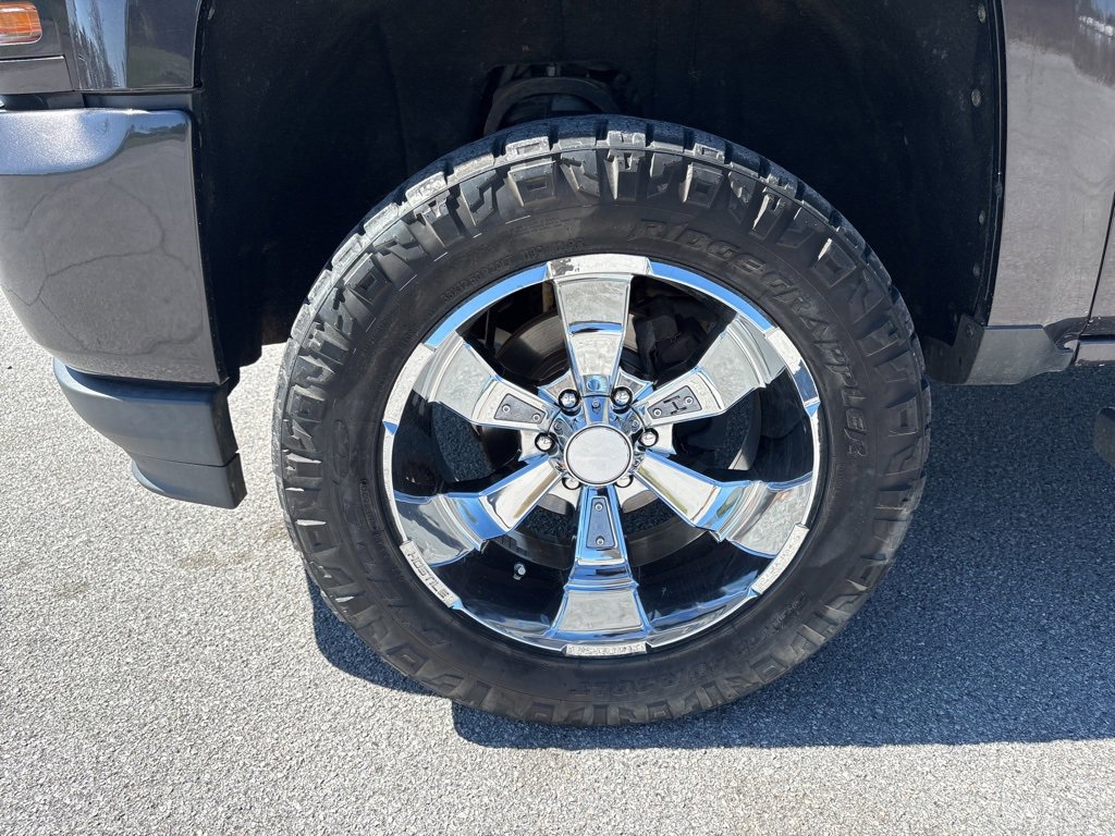 Used 2016 Chevrolet Silverado 1500 LT w/ All Star Edition image 43