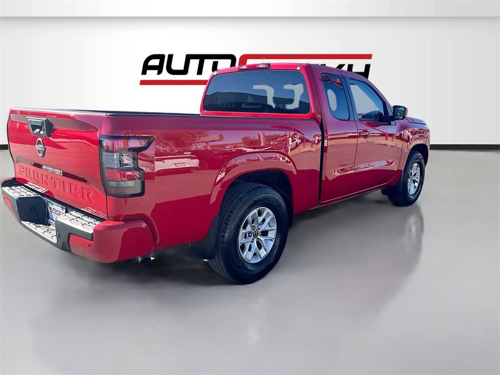 Used 2024 Nissan Frontier SV w/ Technology Package image 7