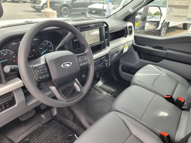New 2026 Ford F250 XL w/ XL Chrome Package RWD image 7