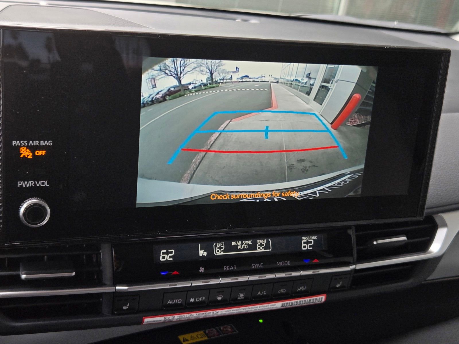 Certified 2026 Toyota Sienna XLE image 15