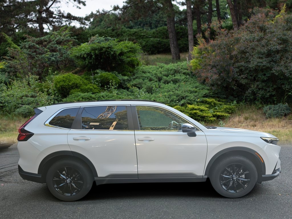 Certified 2024 Honda CR-V Sport-L image 6