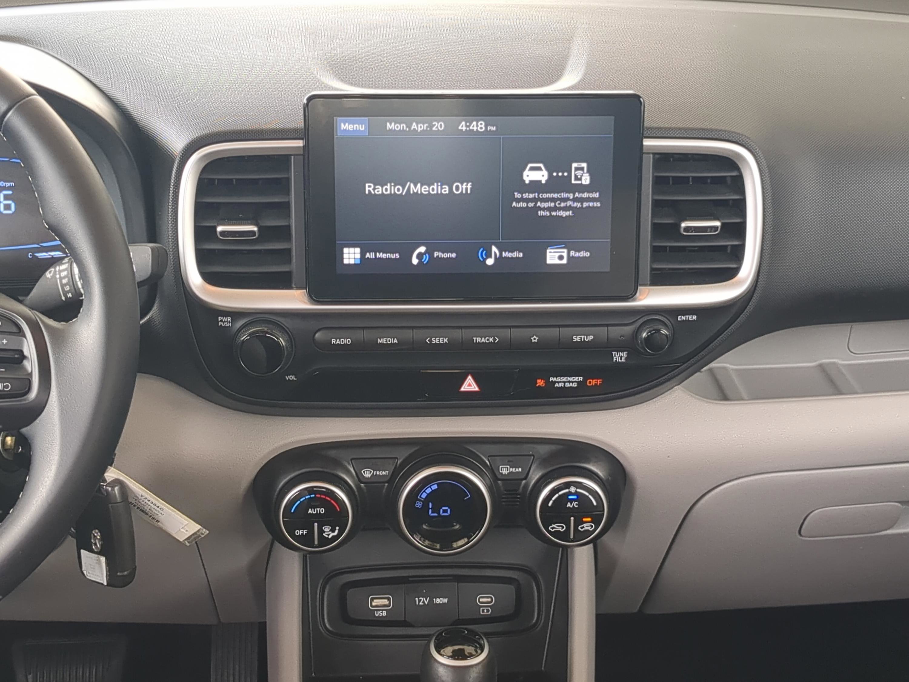 Certified 2023 Hyundai Venue SEL image 15