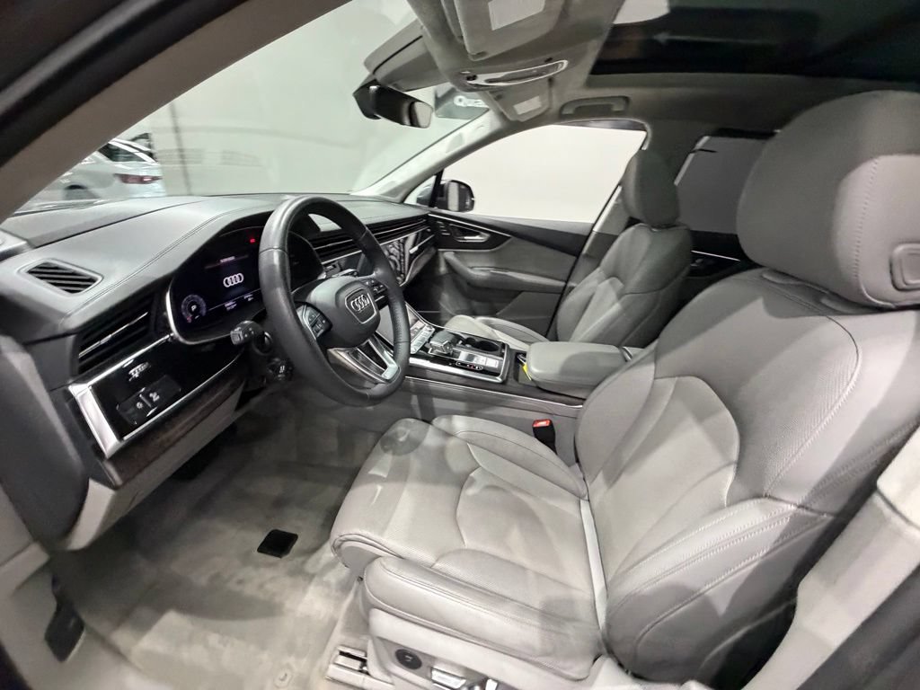 Used 2020 Audi Q7 3.0T Prestige AWD/4WD image 20