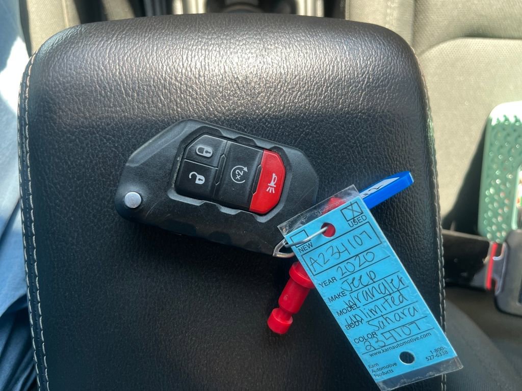 Used 2020 Jeep Wrangler Unlimited Sahara image 78