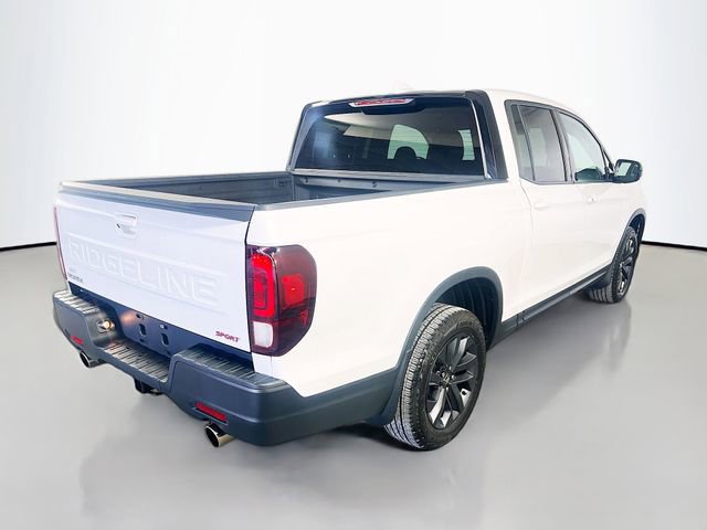 Used 2024 Honda Ridgeline Sport image 8