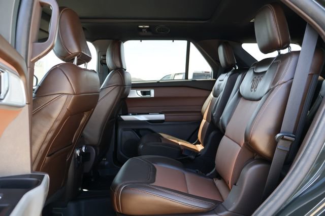 Used 2022 Ford Explorer King Ranch w/ Class IV Trailer Tow Package image 10