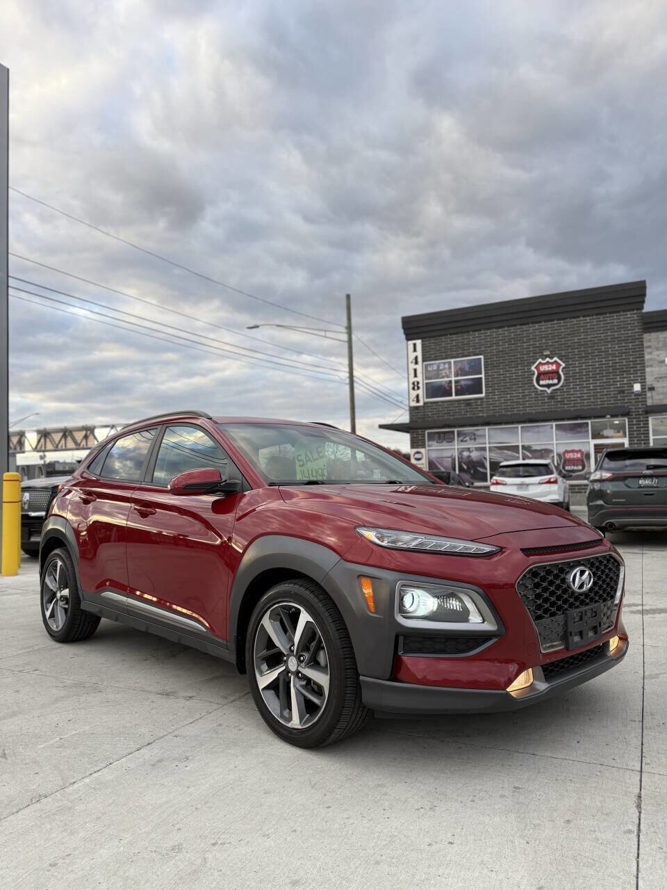 Used 2018 Hyundai Kona Limited image 1