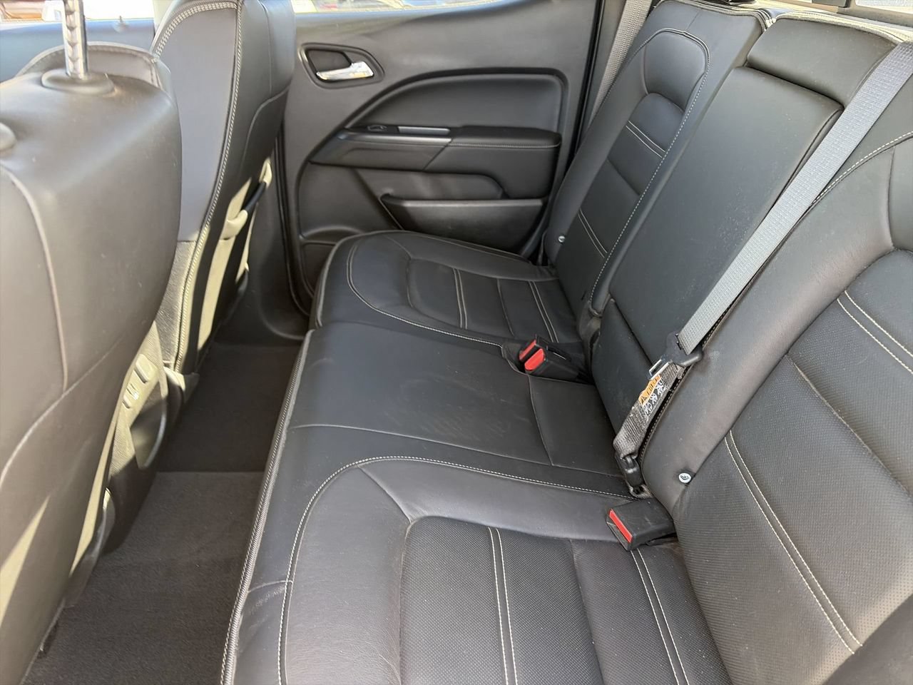 Used 2020 GMC Canyon Denali RWD image 16