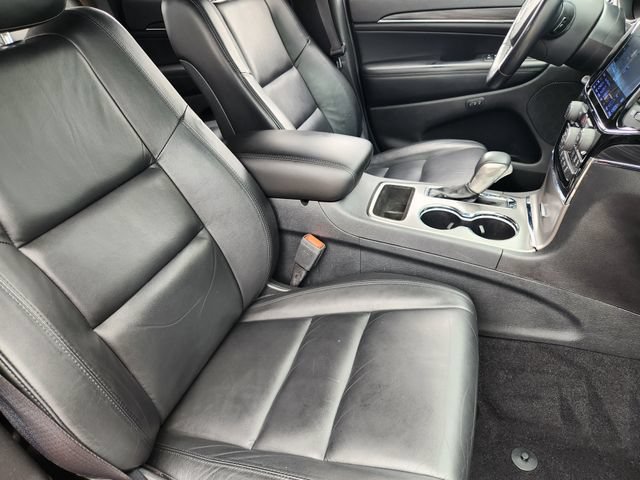 Used 2020 Jeep Grand Cherokee Limited RWD image 14