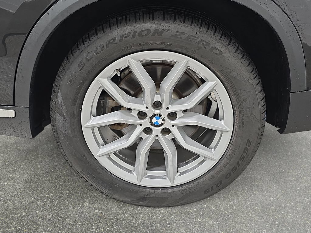 Used 2019 BMW X5 xDrive40i w/ Premium Package AWD/4WD image 28