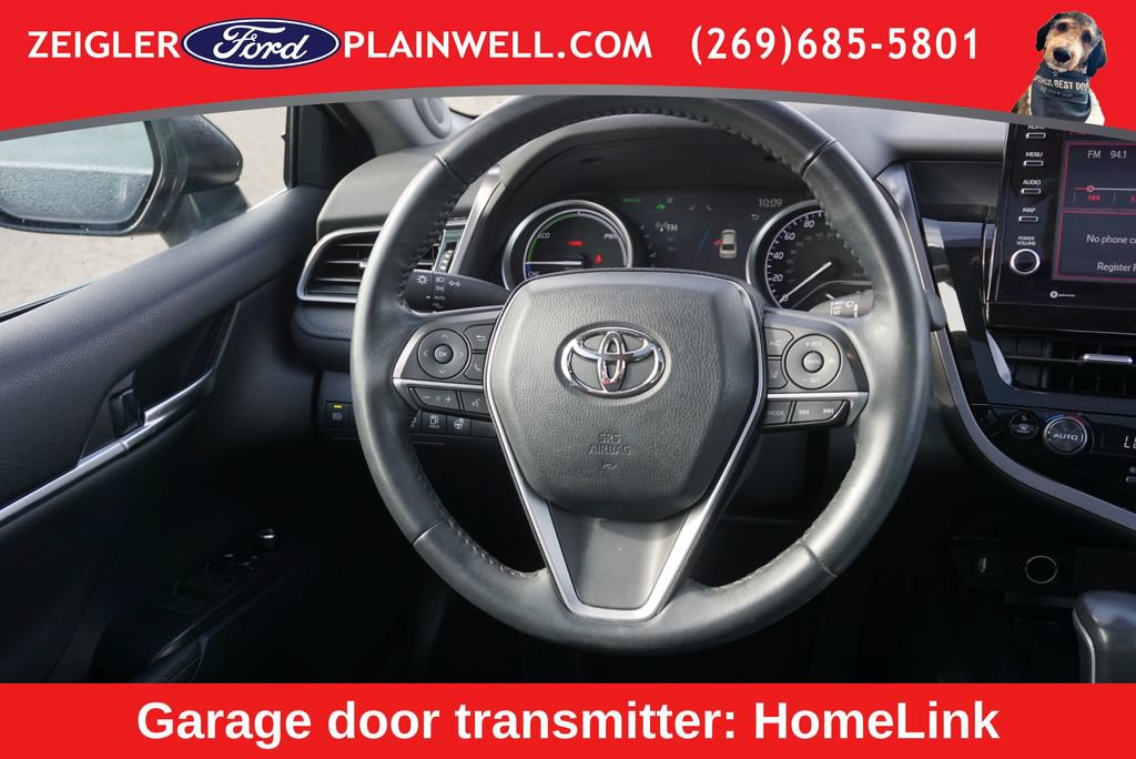 Used 2022 Toyota Camry XLE w/ Navigation Upgrade Package FWD image 13