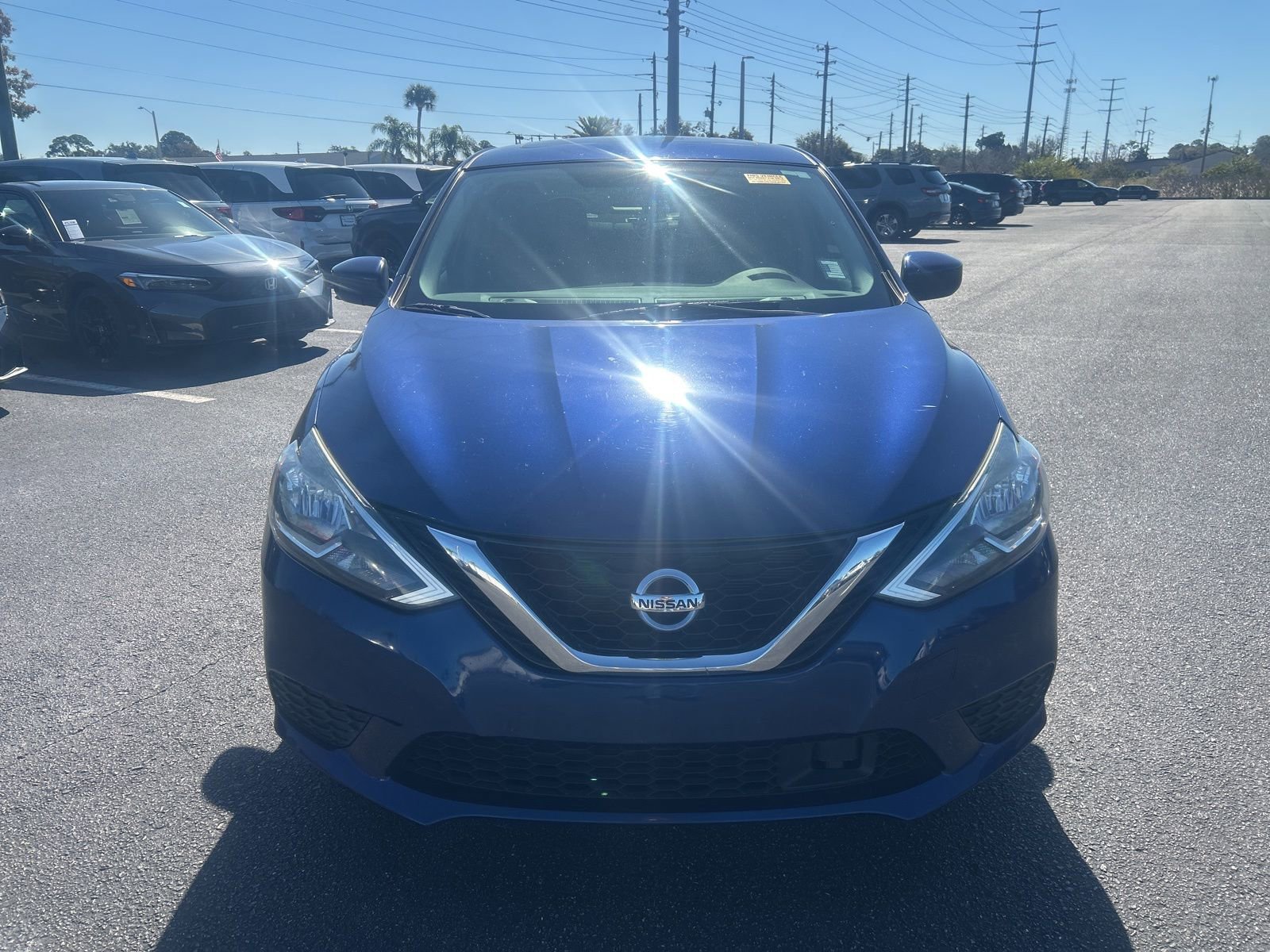 Used 2019 Nissan Sentra SV w/ Special Edition Package image 2