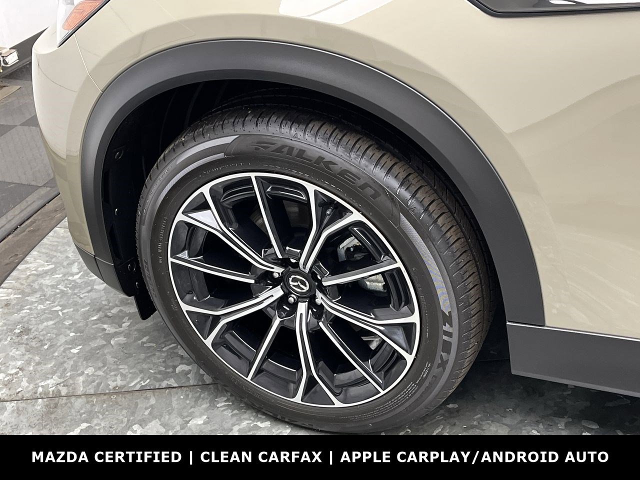 Certified 2025 MAZDA CX-70 Plug-In Hybrid w/ Premium Plus image 35