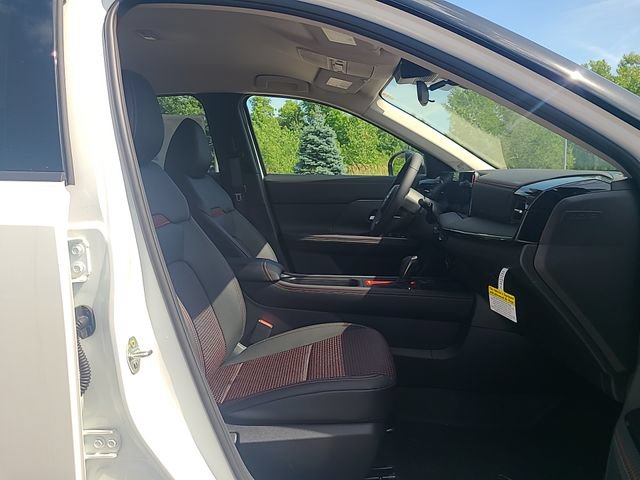 New 2026 Nissan Kicks SR w/ Cold Weather Package AWD/4WD image 25