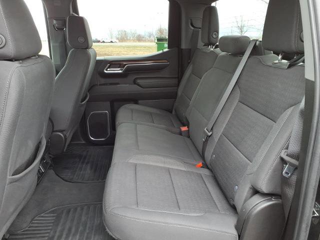 Used 2023 Chevrolet Silverado 1500 RST AWD/4WD image 9