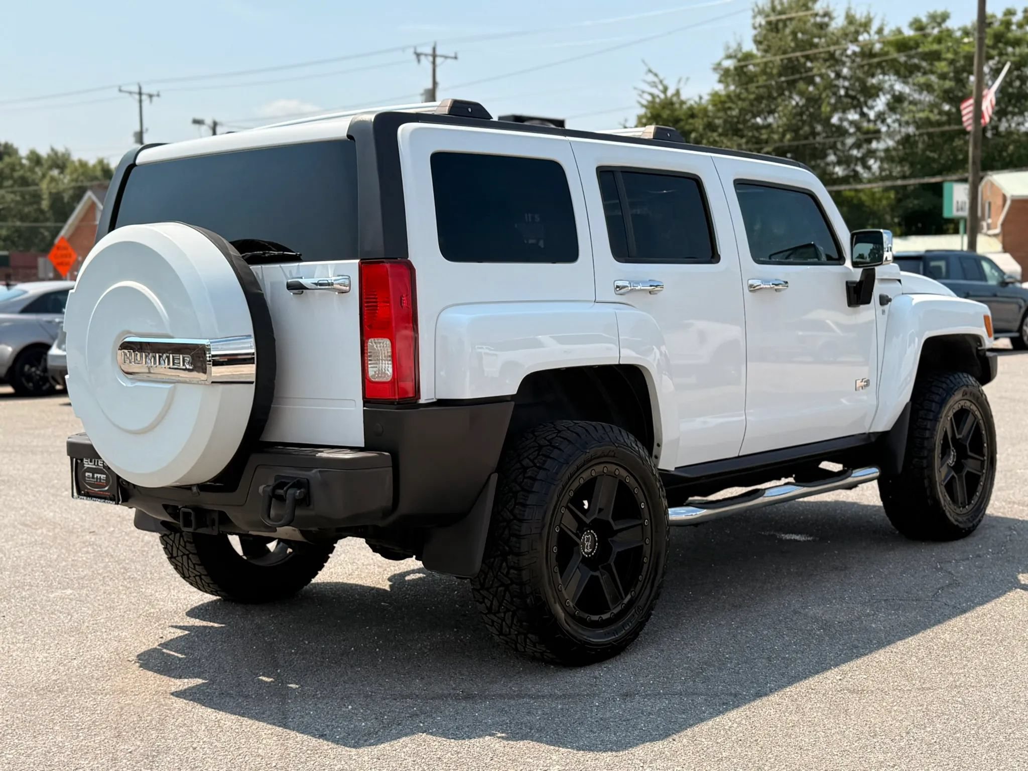 Used 2009 HUMMER H3 Luxury AWD/4WD image 9