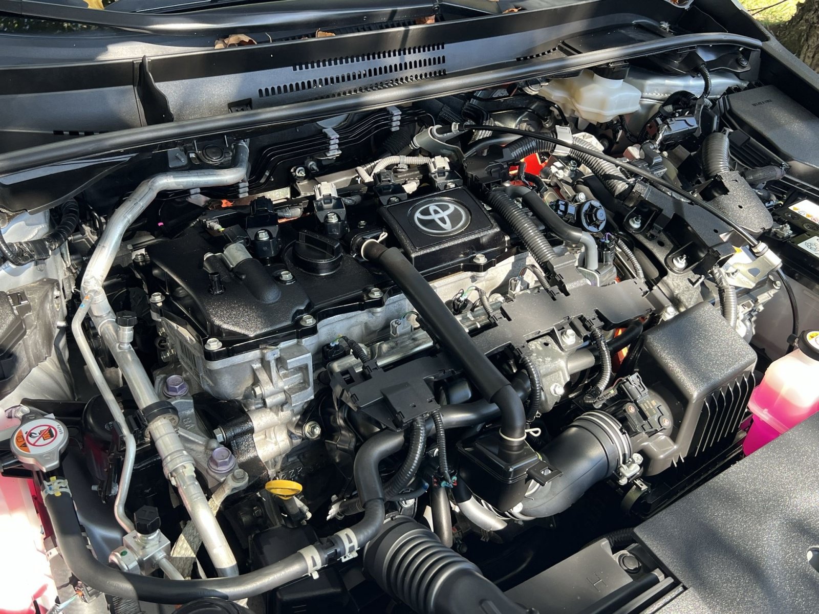 Used 2025 Toyota Corolla LE FWD image 27