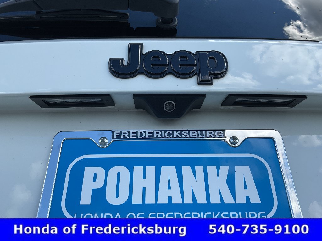 Used 2023 Jeep Renegade Trailhawk AWD/4WD image 21
