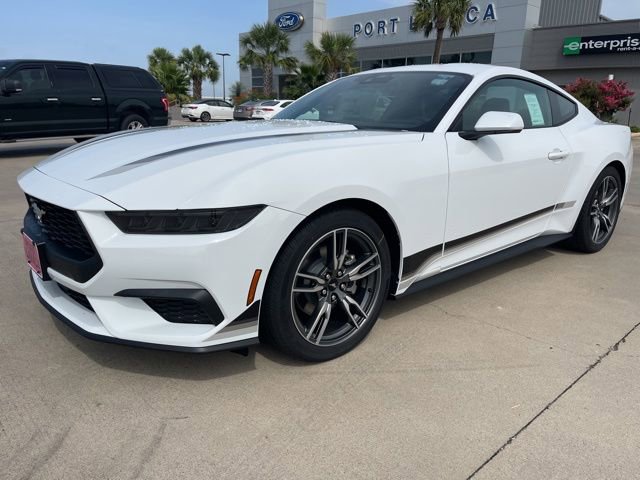 New 2025 Ford Mustang Coupe image 4