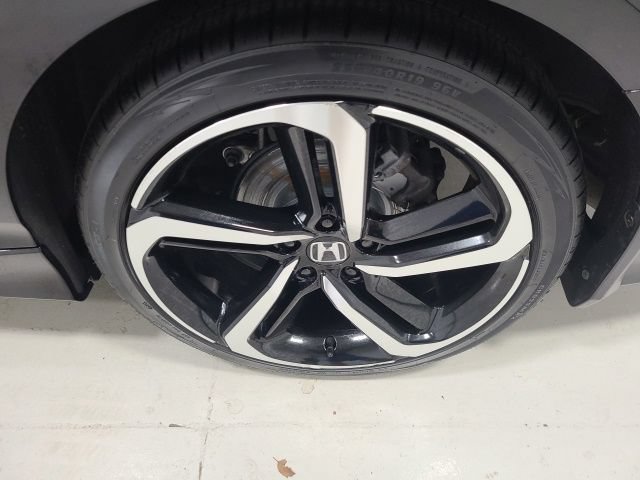 Used 2018 Honda Accord Sport image 37