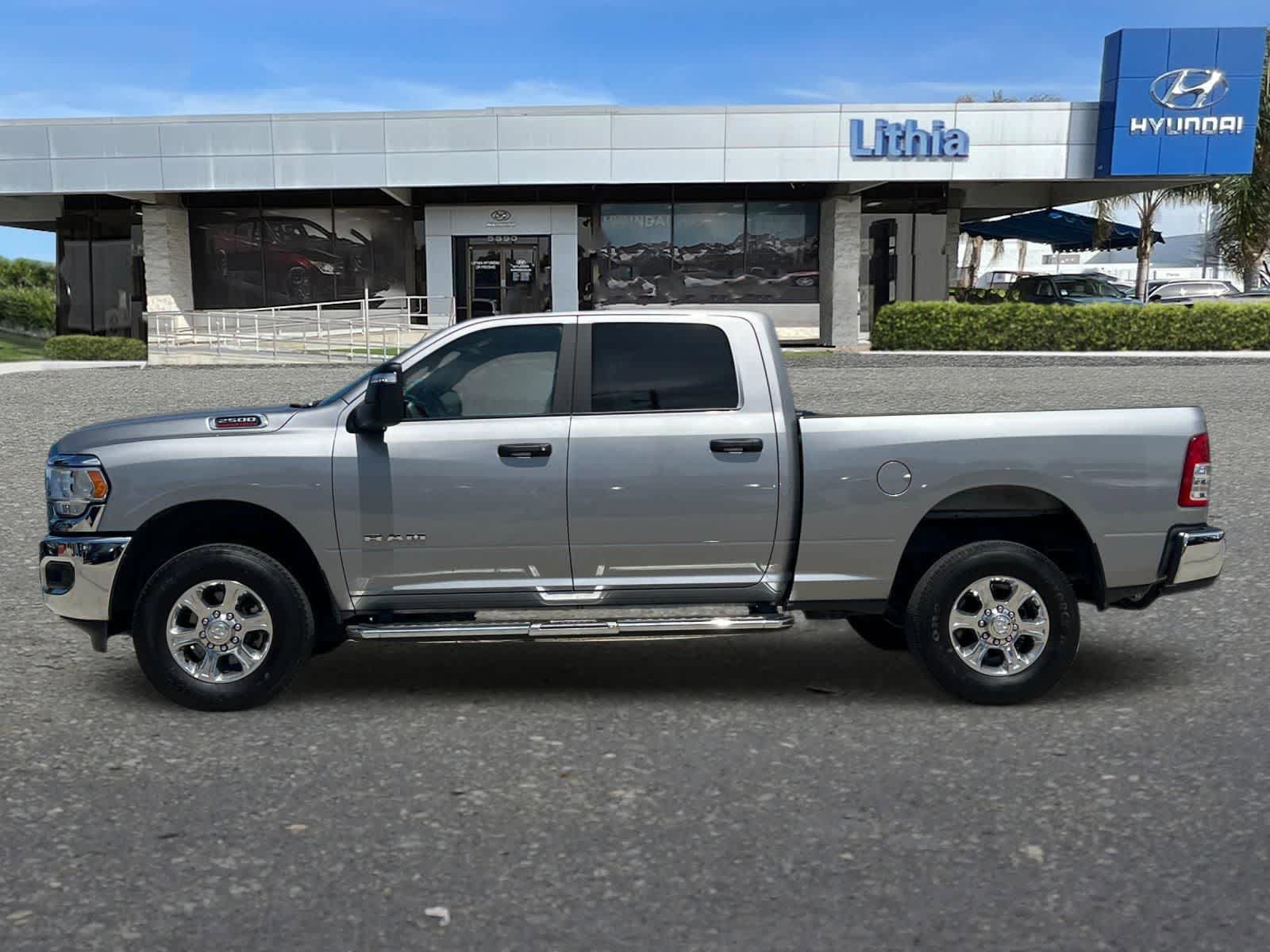 Used 2024 RAM 2500 Big Horn AWD/4WD image 6