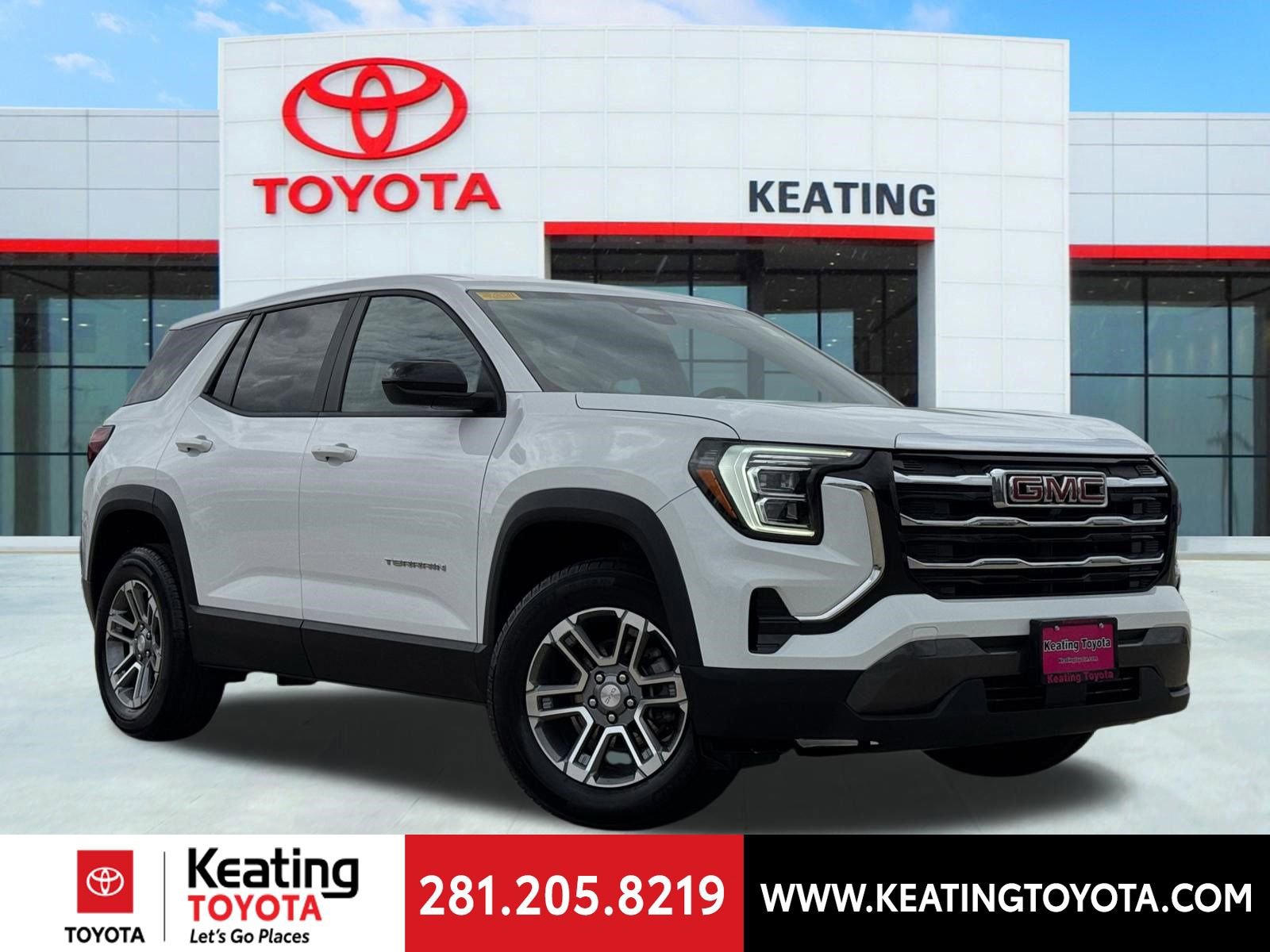 Used 2025 GMC Terrain Elevation