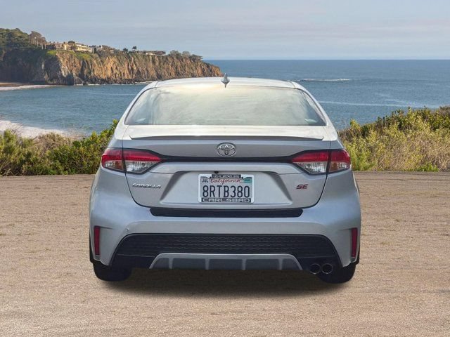 Used 2020 Toyota Corolla SE FWD image 6