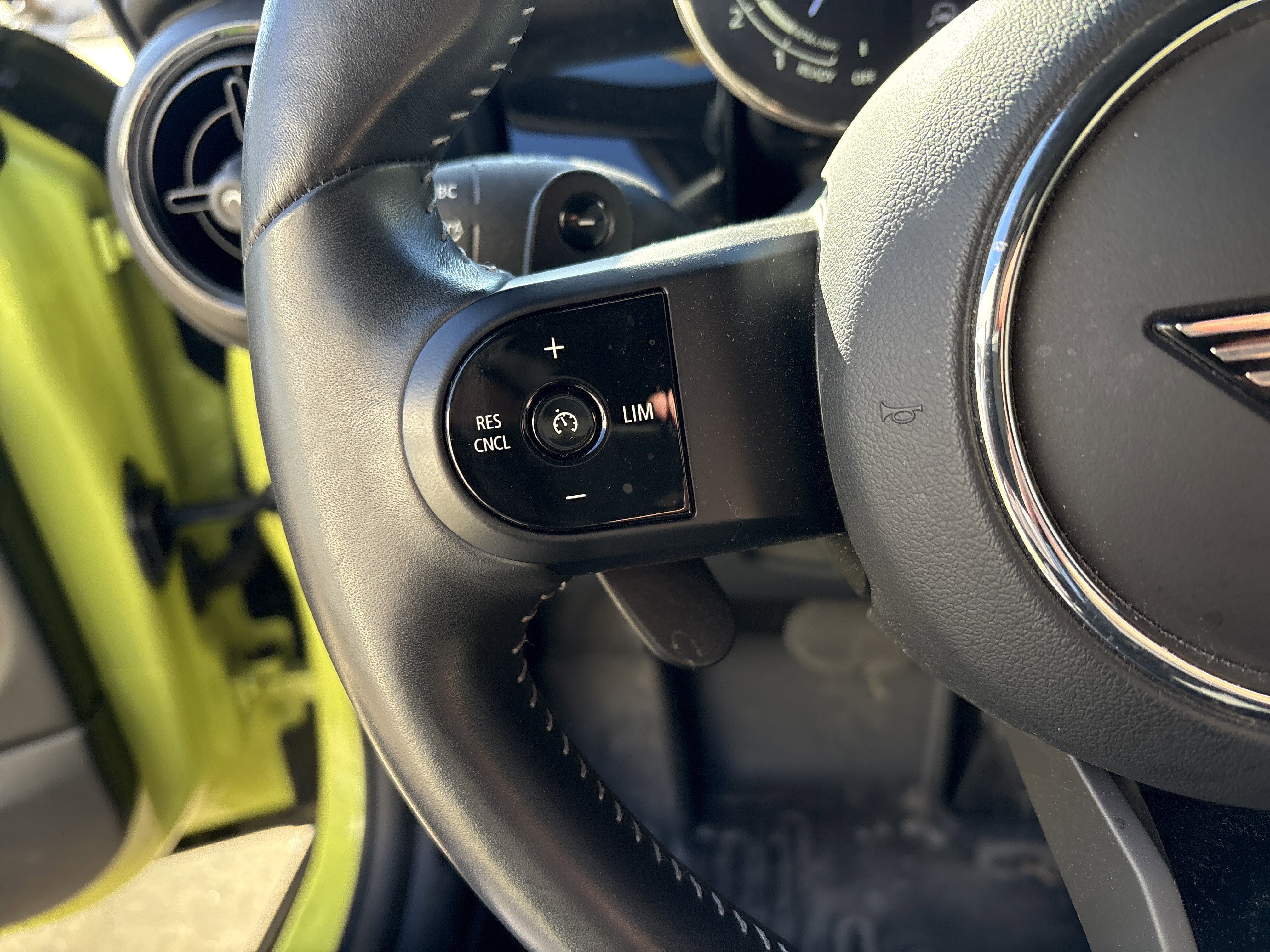 Used 2023 MINI Cooper S image 19