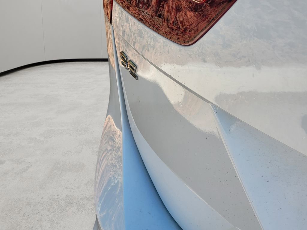 Used 2022 Volkswagen Tiguan SE w/ Panoramic Sunroof Package FWD image 31