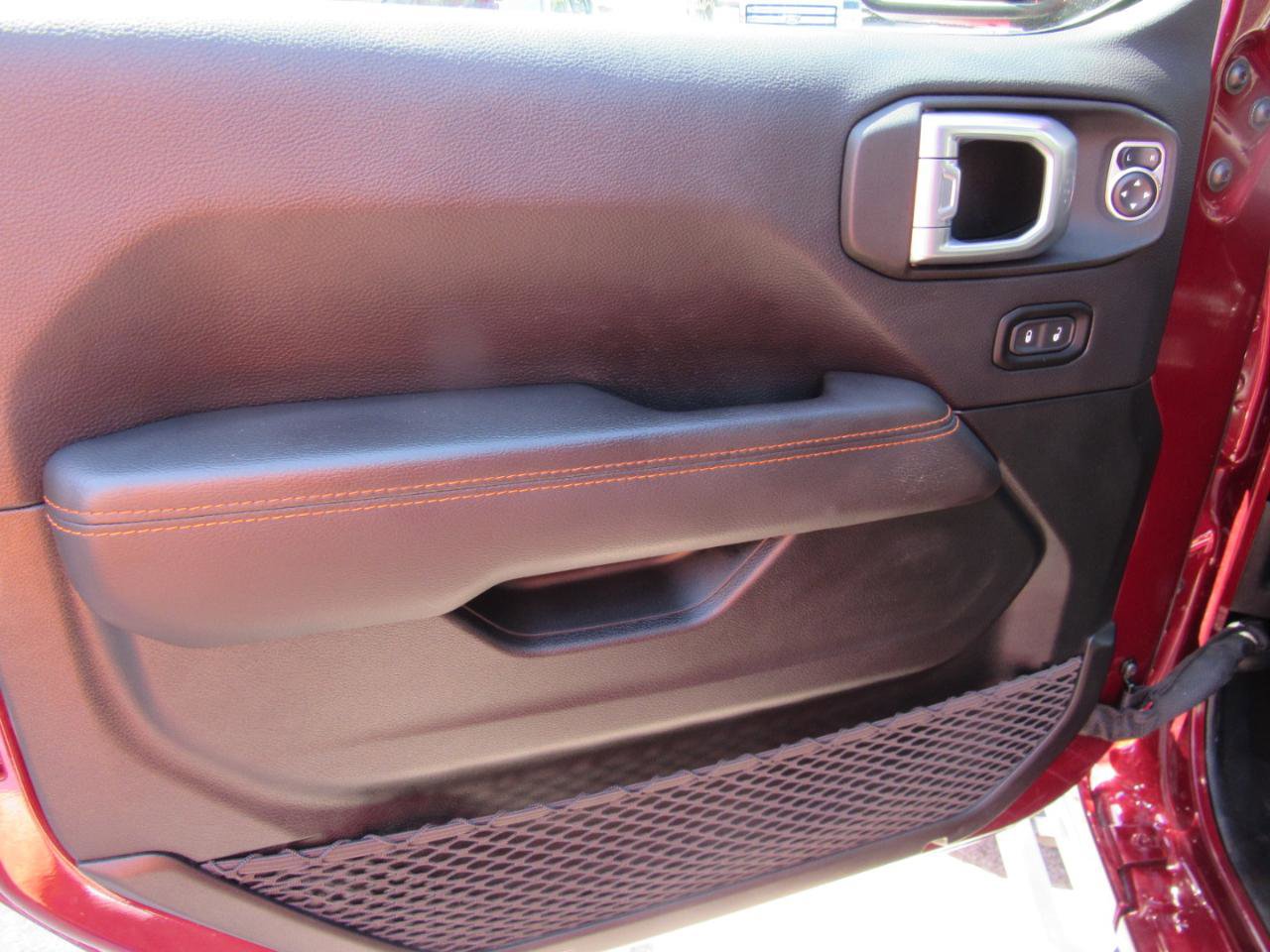 Used 2021 Jeep Gladiator Mojave AWD/4WD image 19