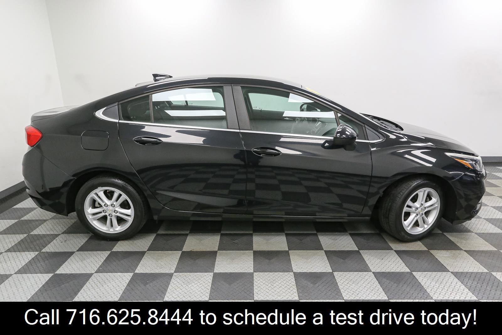 Used 2018 Chevrolet Cruze LT image 7