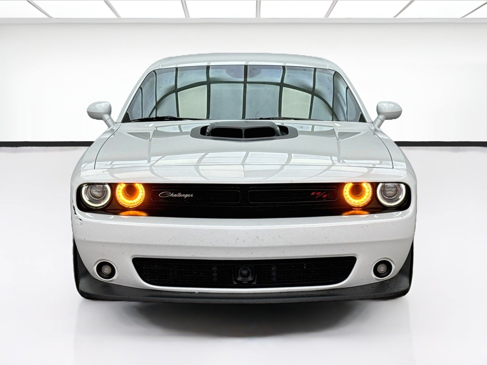 Used 2021 Dodge Challenger R/T Scat Pack w/ Shaker Package RWD image 2