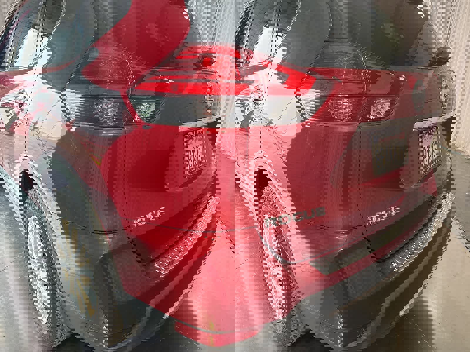 Used 2017 Nissan Rogue SV image 9