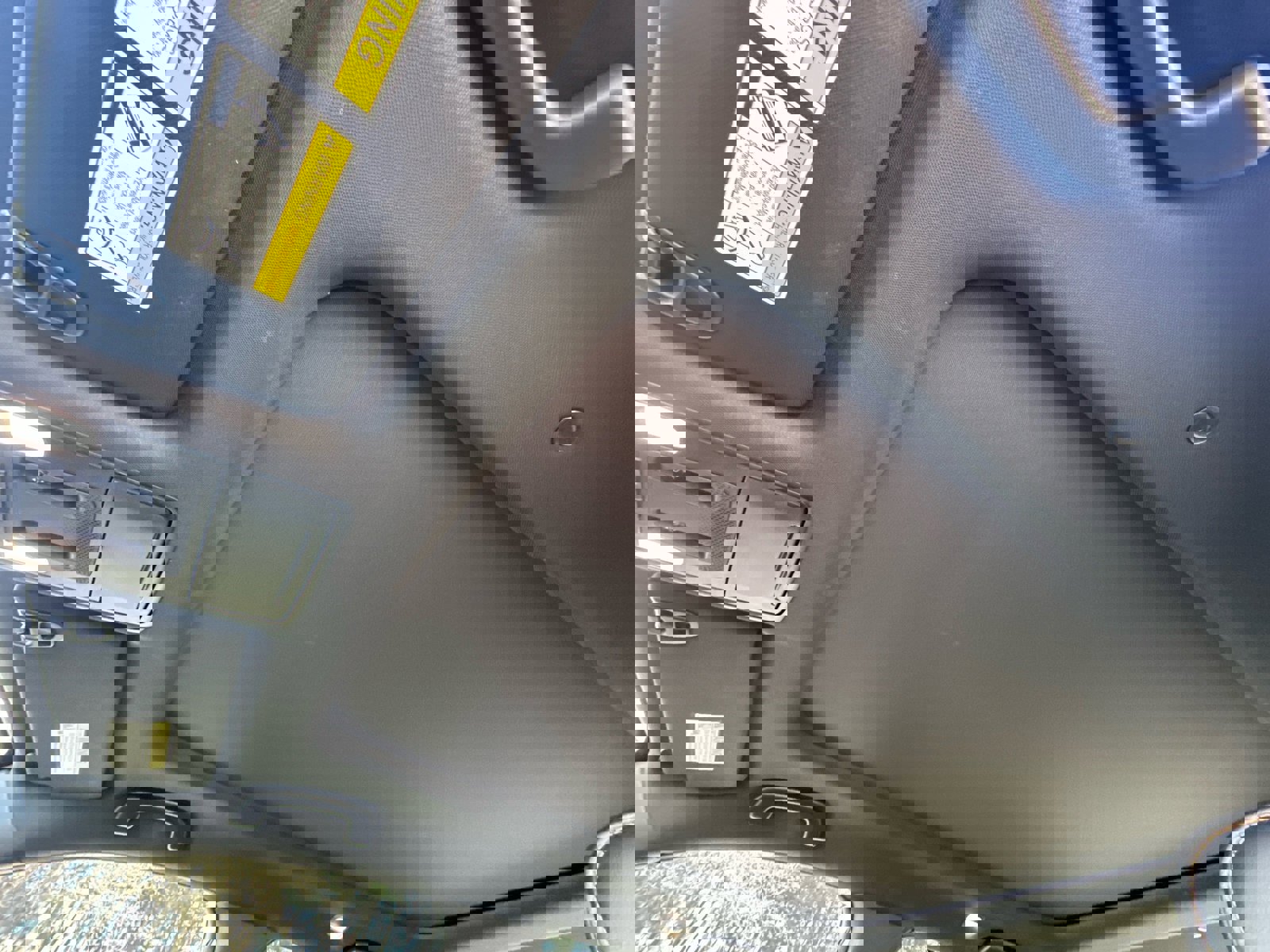 Used 2025 Honda Pilot TrailSport image 32