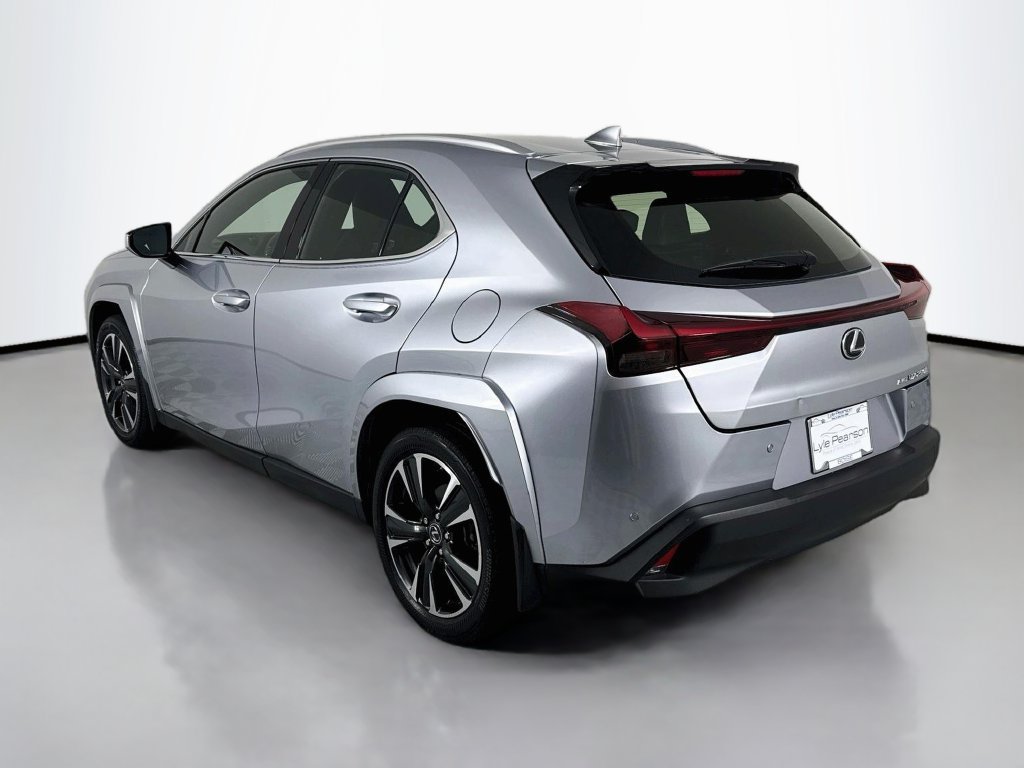 Used 2023 Lexus UX 250h AWD w/ Accessory Package (Z1) image 3