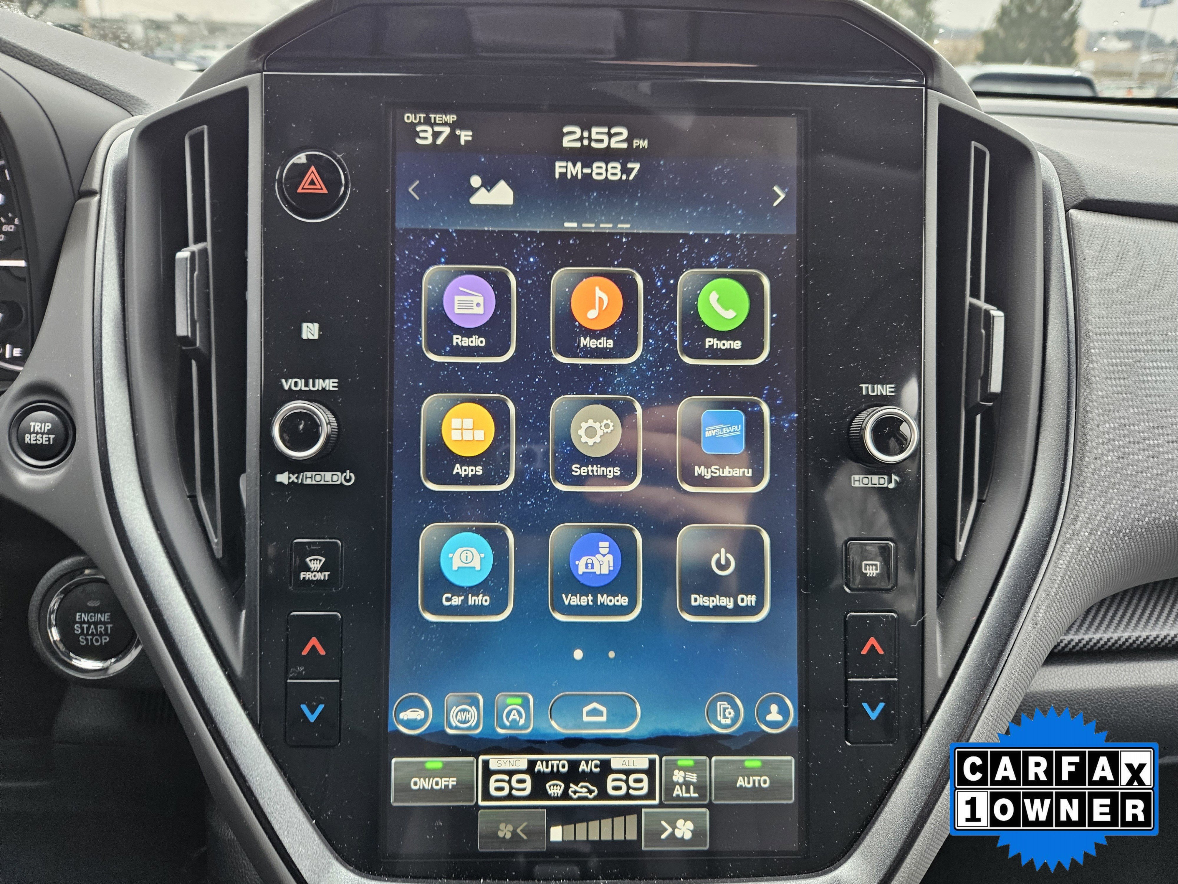 Certified 2024 Subaru Crosstrek 2.5i Limited w/ Crosstrek Mirror Package image 15