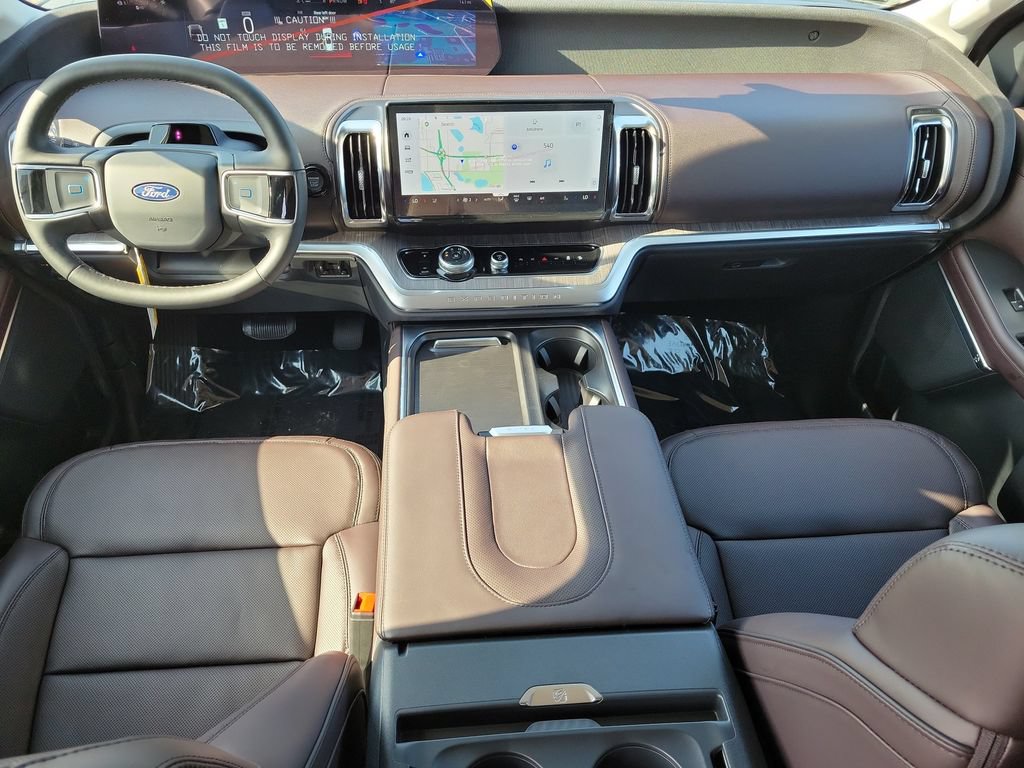 New 2026 Ford Expedition Platinum w/ Platinum Ultimate Package AWD/4WD image 9