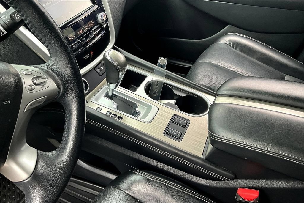 Used 2018 Nissan Murano SL w/ Moonroof Package AWD/4WD image 16
