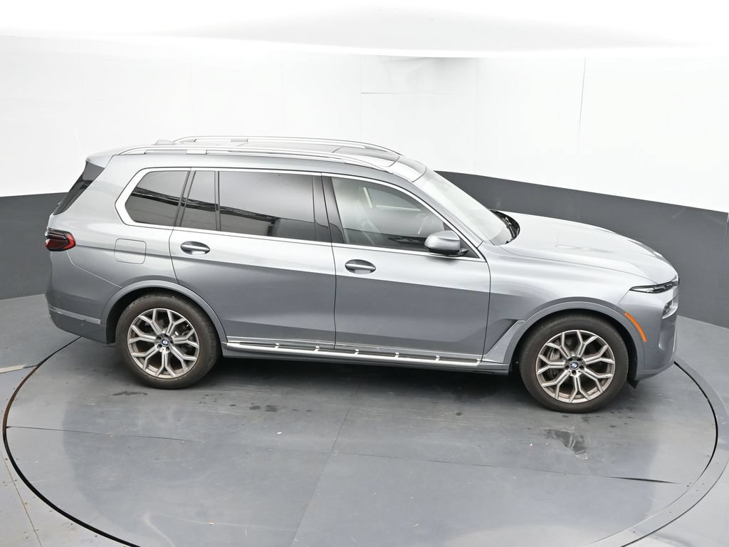 Used 2026 BMW X7 xDrive40i AWD/4WD image 23