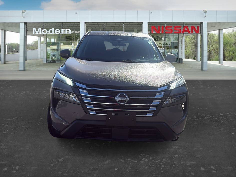 Certified 2025 Nissan Rogue SV AWD/4WD image 31
