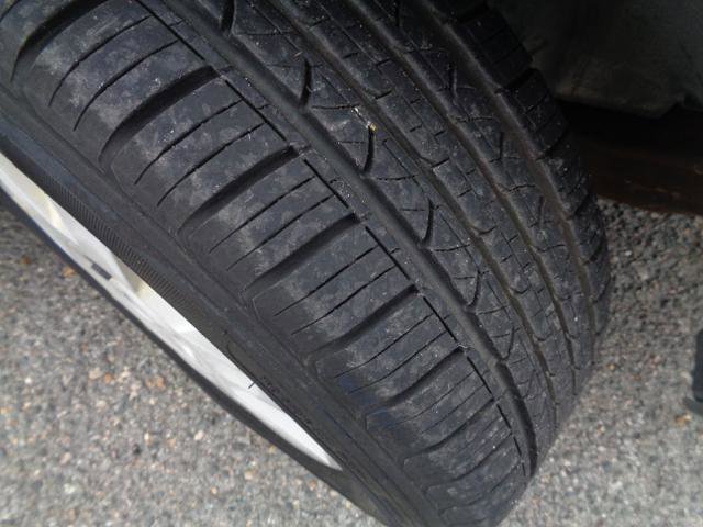 Used 2004 Ford Taurus LX image 14