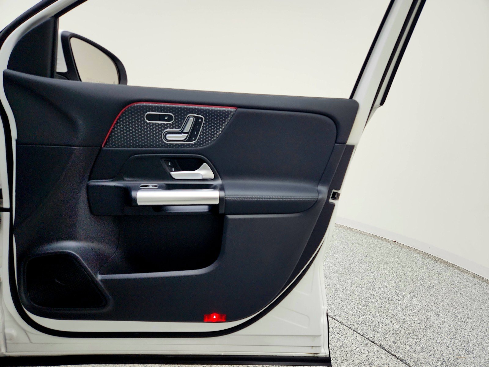 Certified 2026 Mercedes-Benz GLA 250 image 22