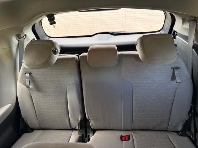 Used 2021 Toyota Sienna LE FWD image 8