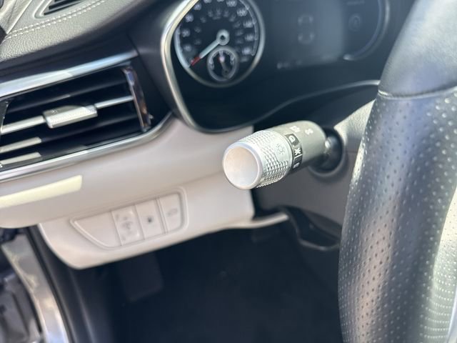 Used 2025 Genesis G70 2.5T image 20