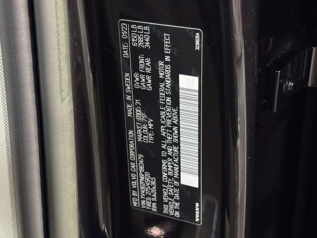 Used 2023 Volvo XC90 B6 Plus AWD/4WD image 31
