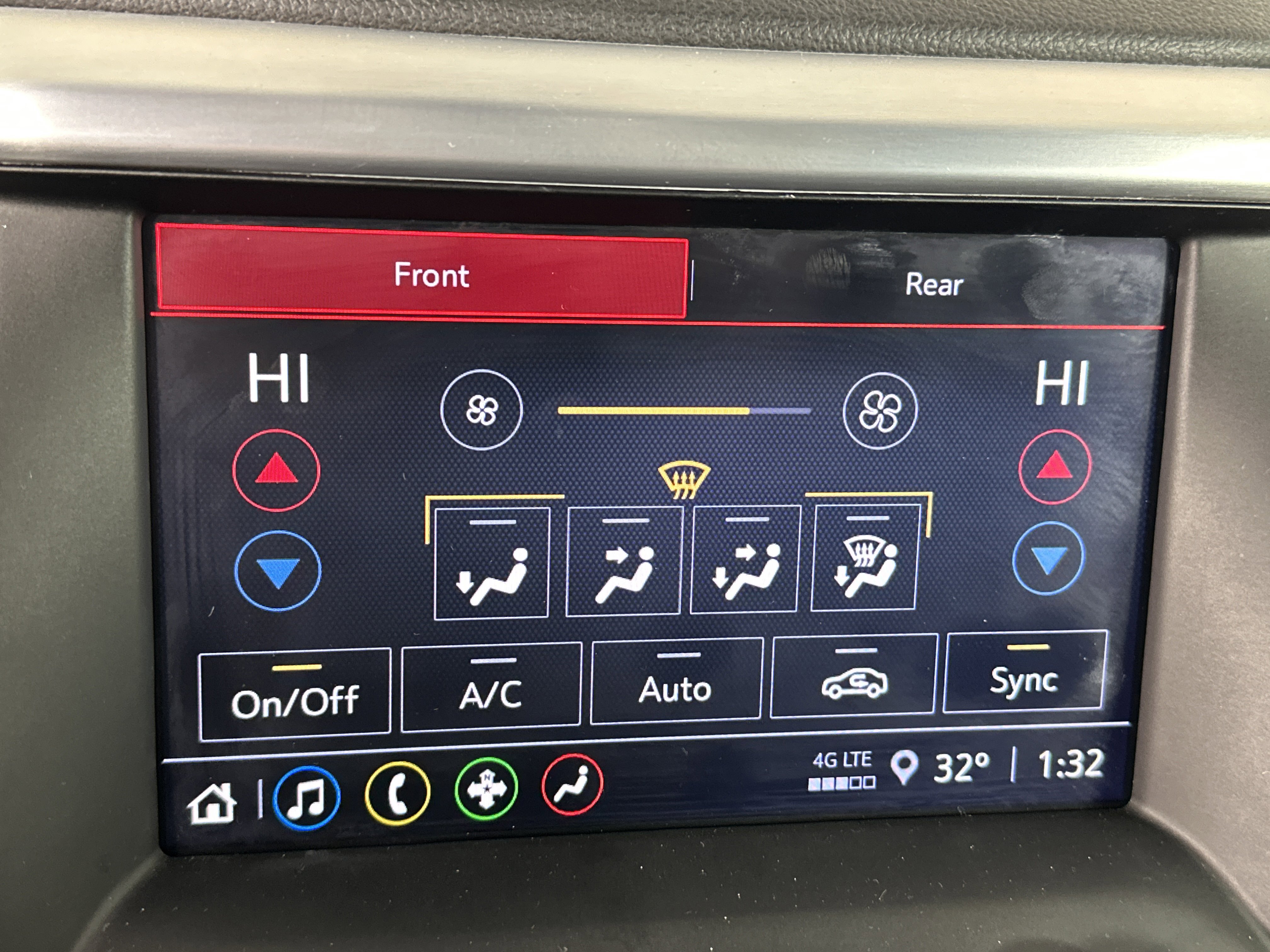 Used 2023 GMC Acadia SLE w/ Driver Convenience Package image 25