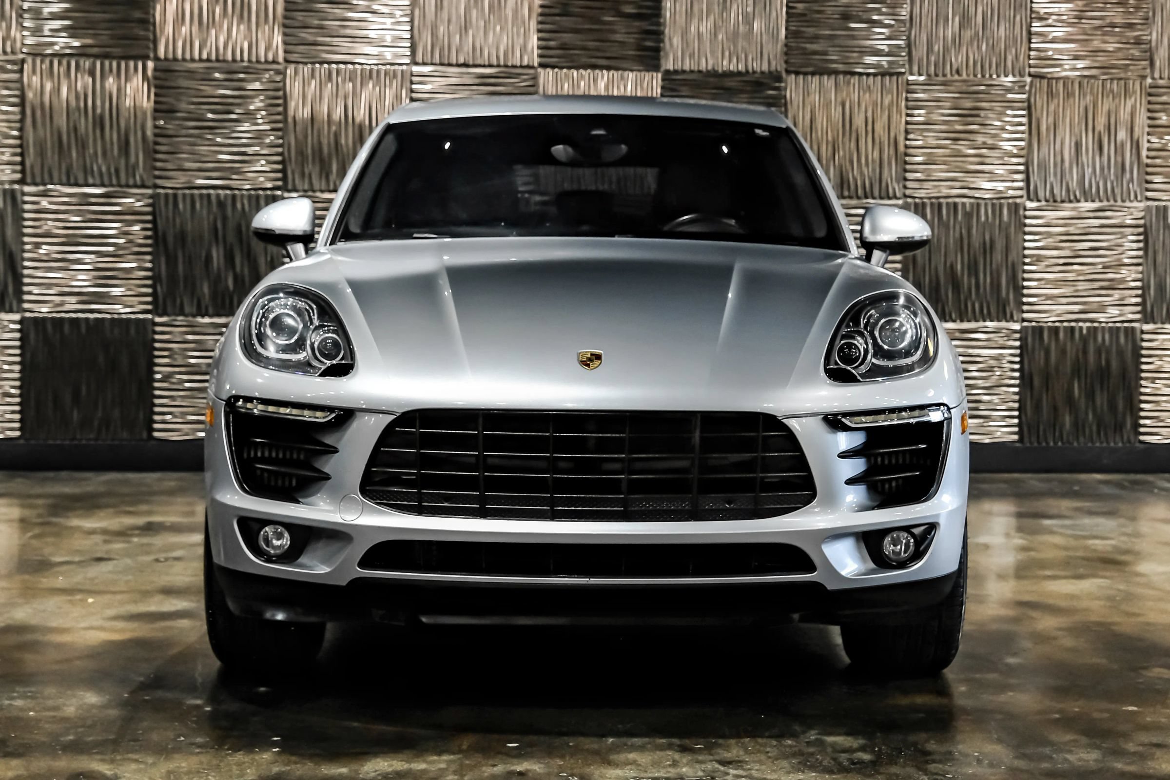 Used 2017 Porsche Macan S AWD/4WD image 5